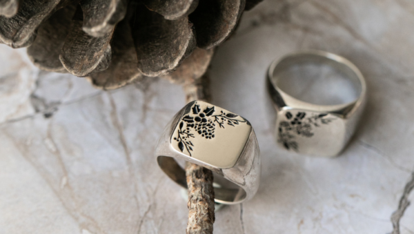 טבעת חותם אצטרובל יוניסקס