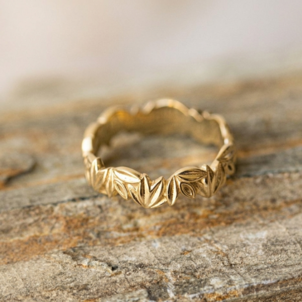 טבעת עלי שלכת זהב