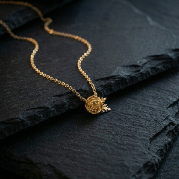 תליון מיני נורית זהב 14K